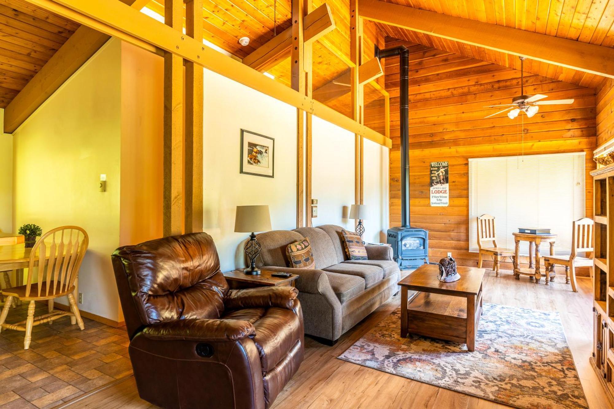 Gray Wolf Condos At وايتفيش، مونتانا الغرفة الصورة