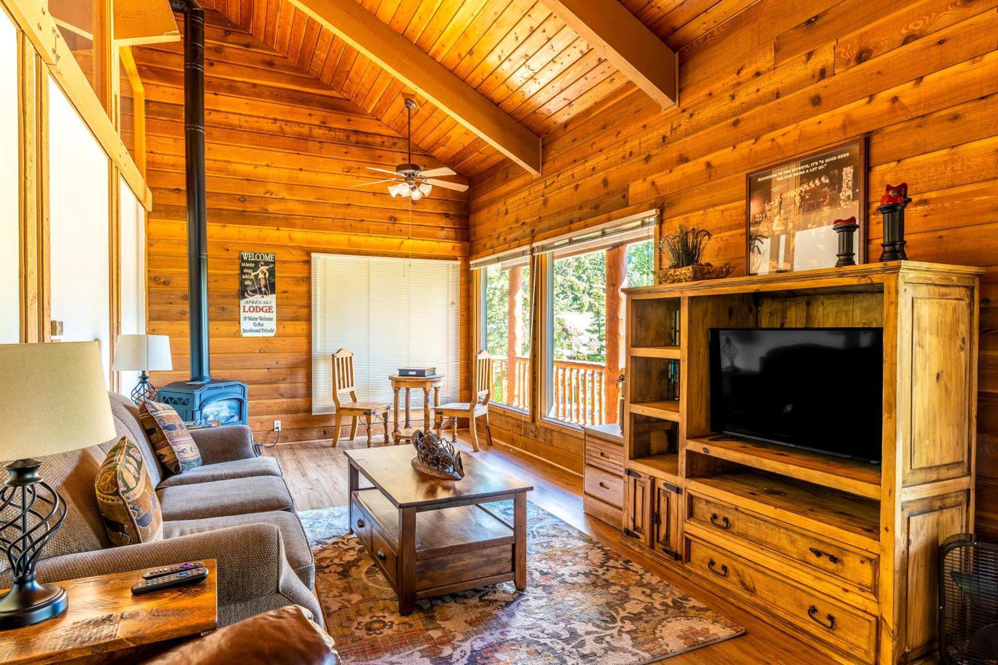 Gray Wolf Condos At وايتفيش، مونتانا الغرفة الصورة